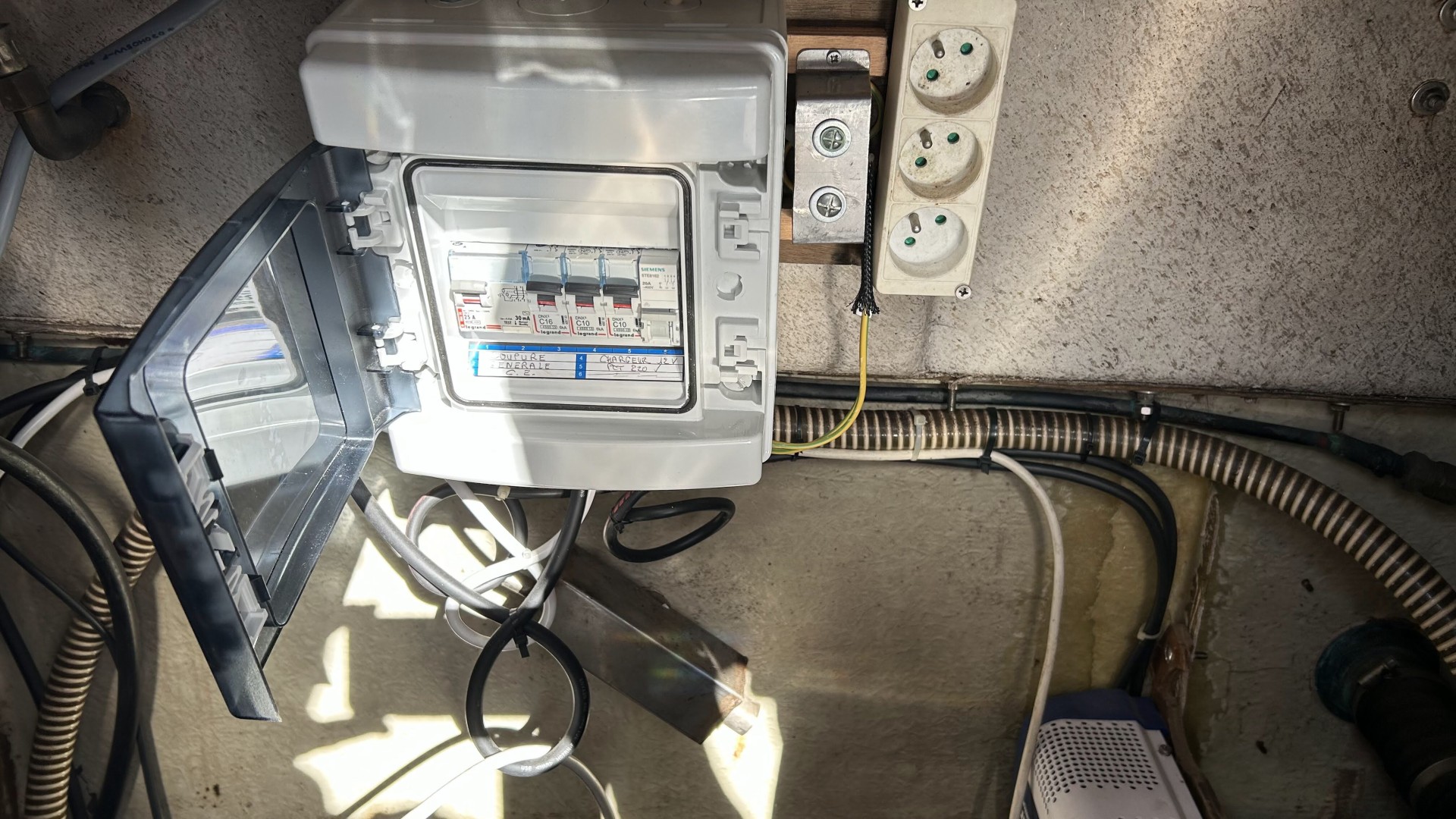 ALBIN NEDERLAND BY - MS82 à vendre