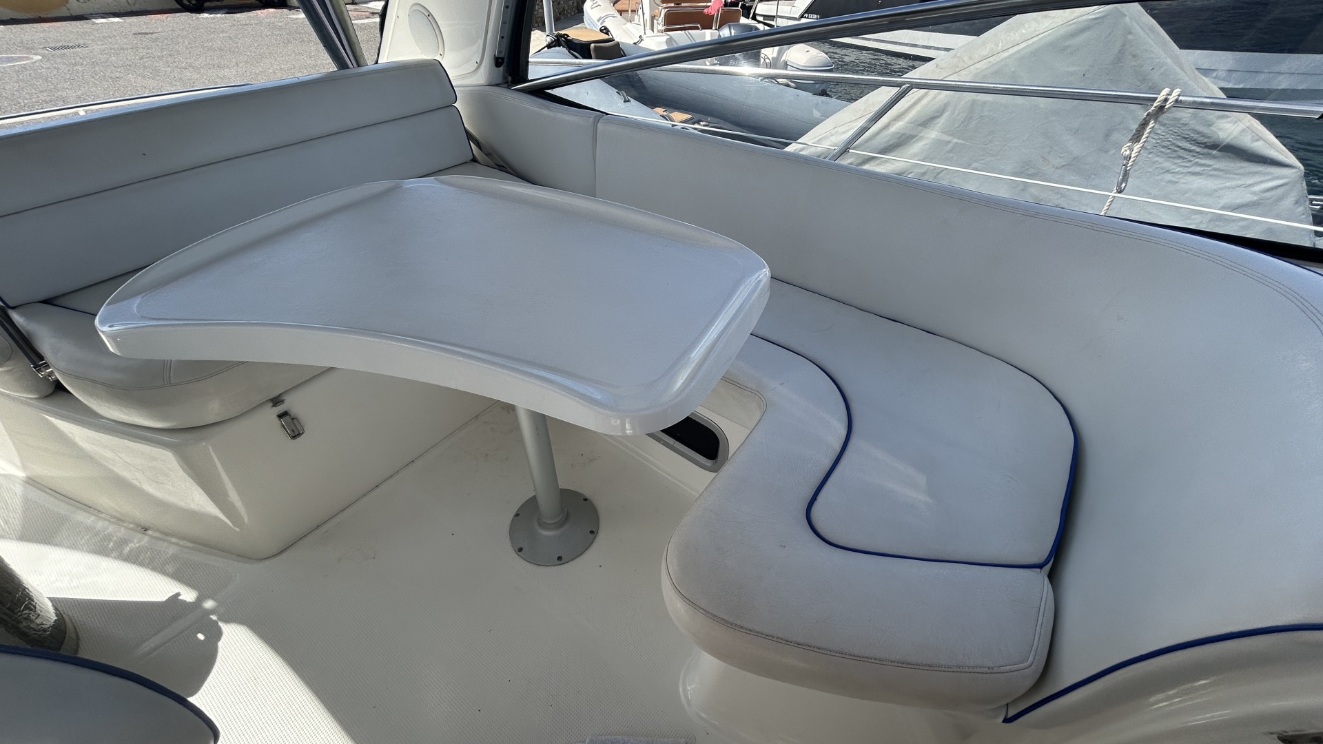 BAVARIA - 27 SPORT à vendre