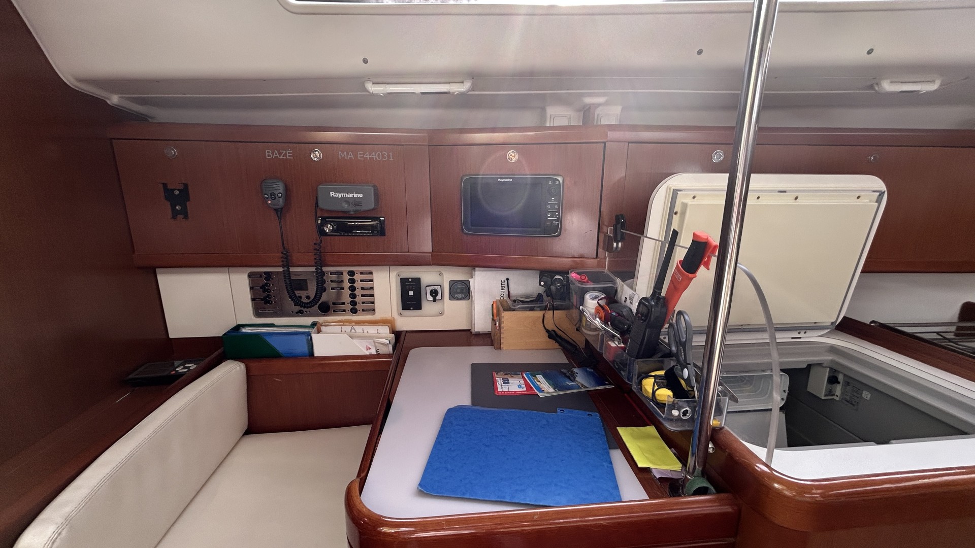 BENETEAU - OCEANIS 43 à vendre