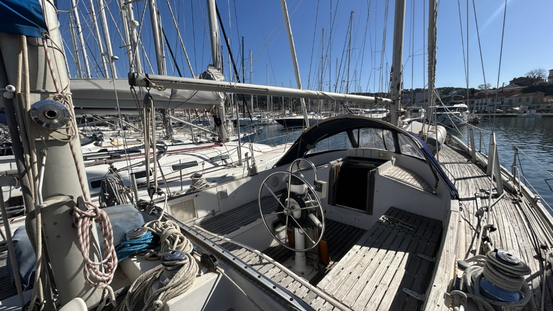 WAUQUIEZ - AMPHITRITE 43 à vendre