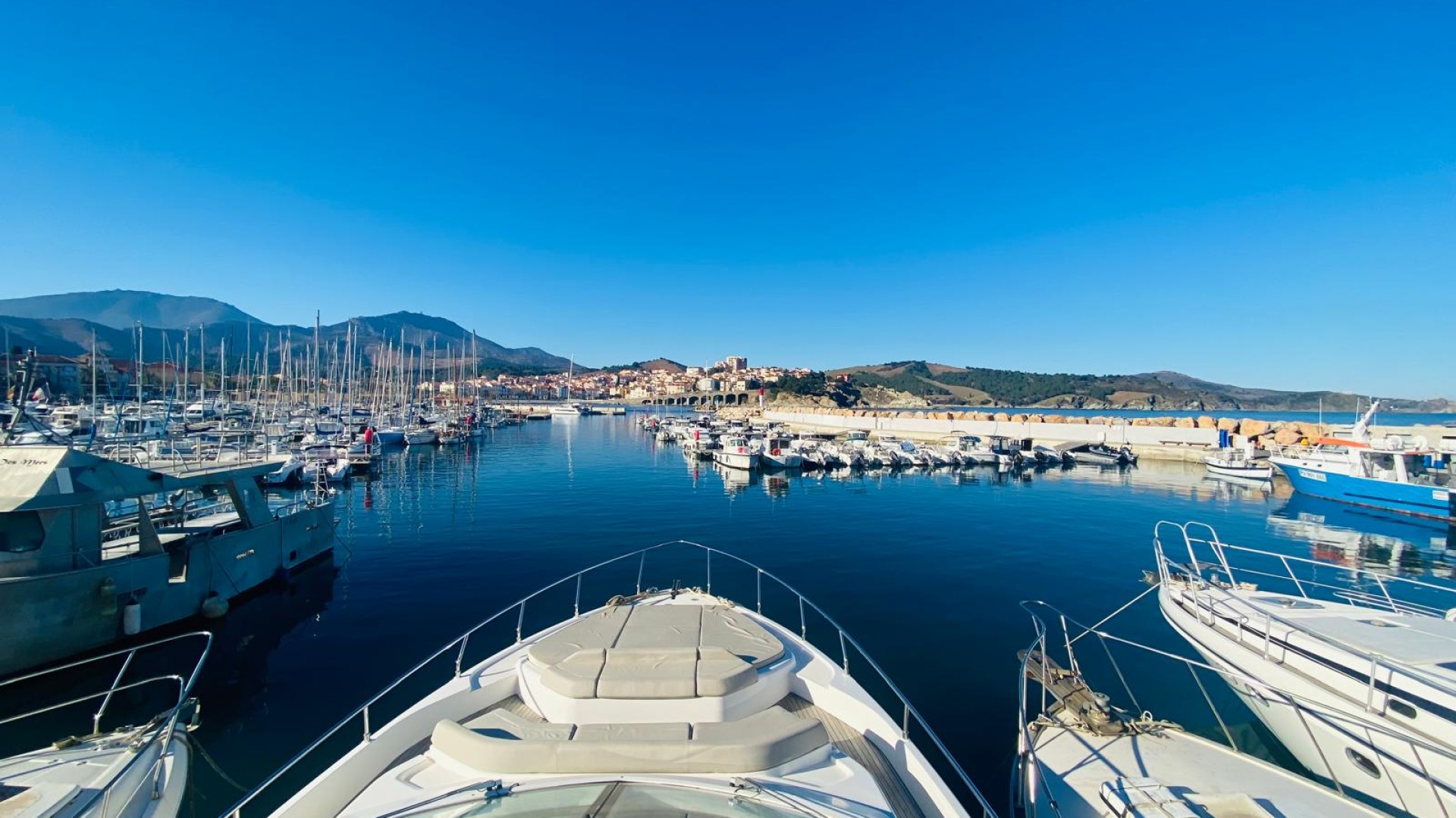 FERRETTI - 550 à vendre