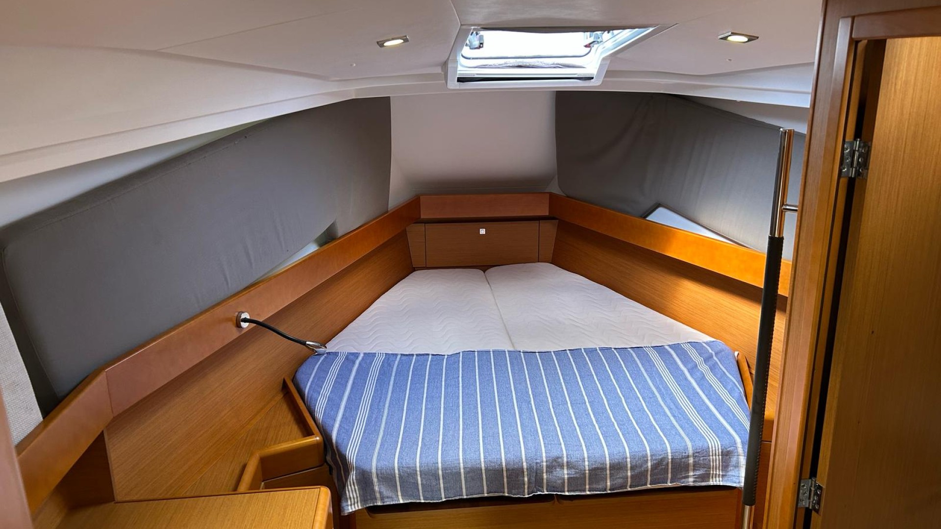 JEANNEAU - SUN ODYSSEY 44 DS à vendre