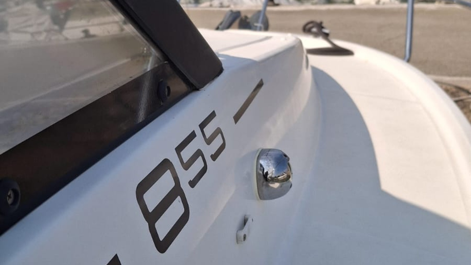 JEANNEAU - MERRY FISHER 855 à vendre