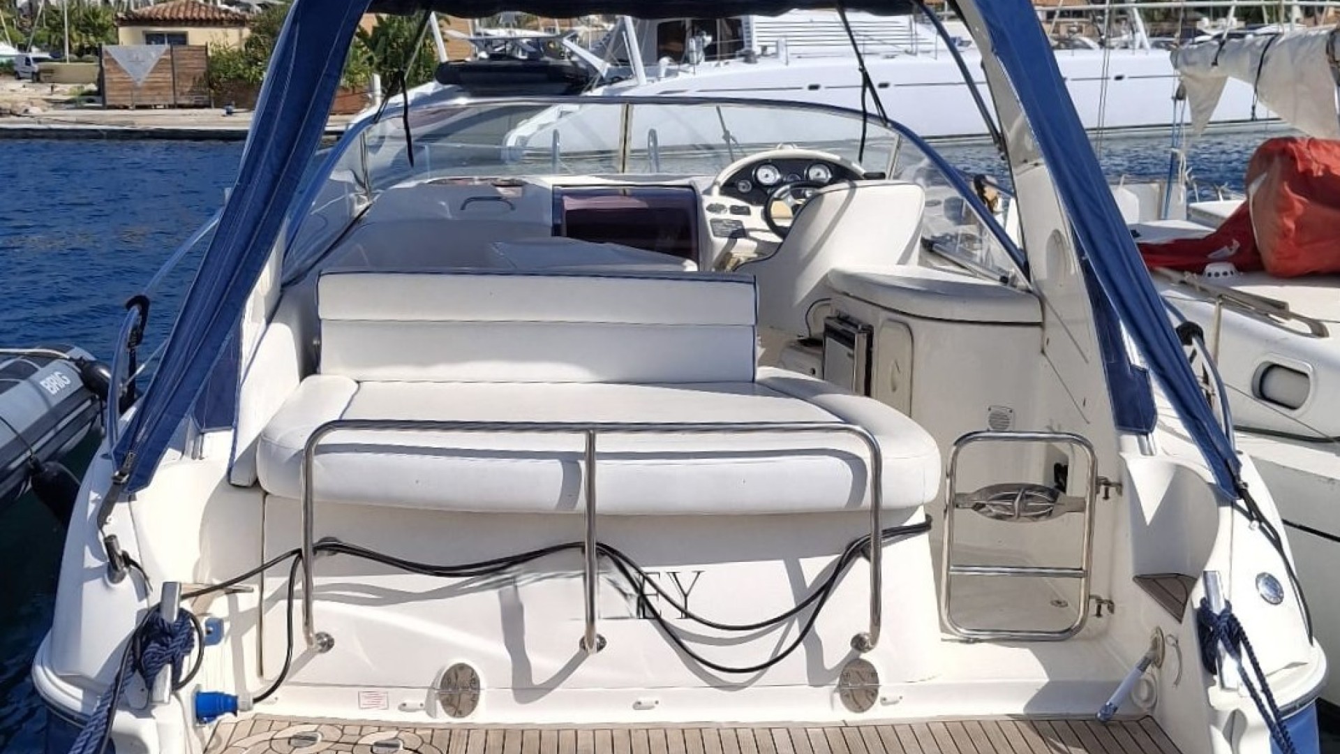 BAVARIA - 27 SPORT à vendre