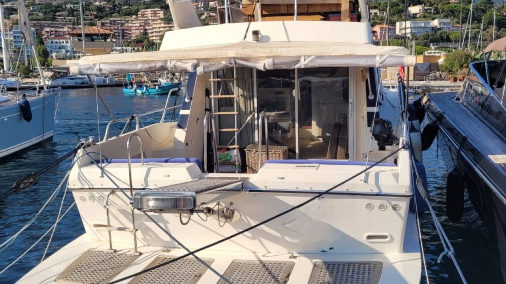 GUY COUACH - 1401 à vendre