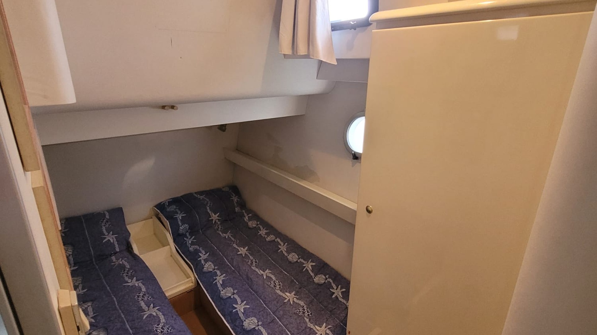 GUY COUACH - 1401 à vendre