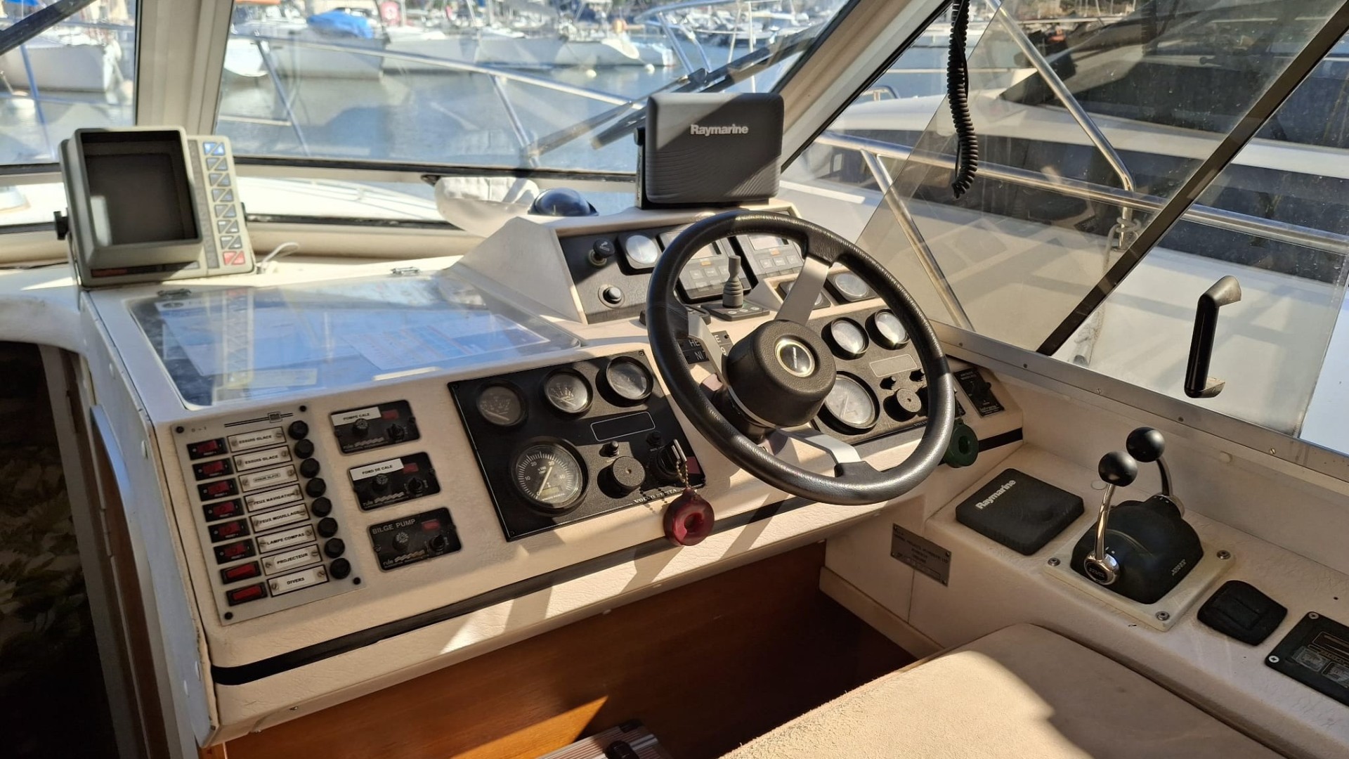 PRINCESS - 330 à vendre