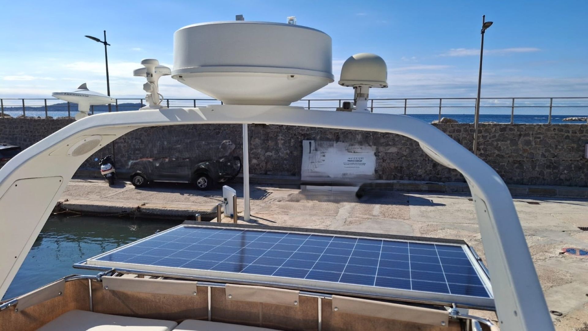 PRINCESS - 330 à vendre