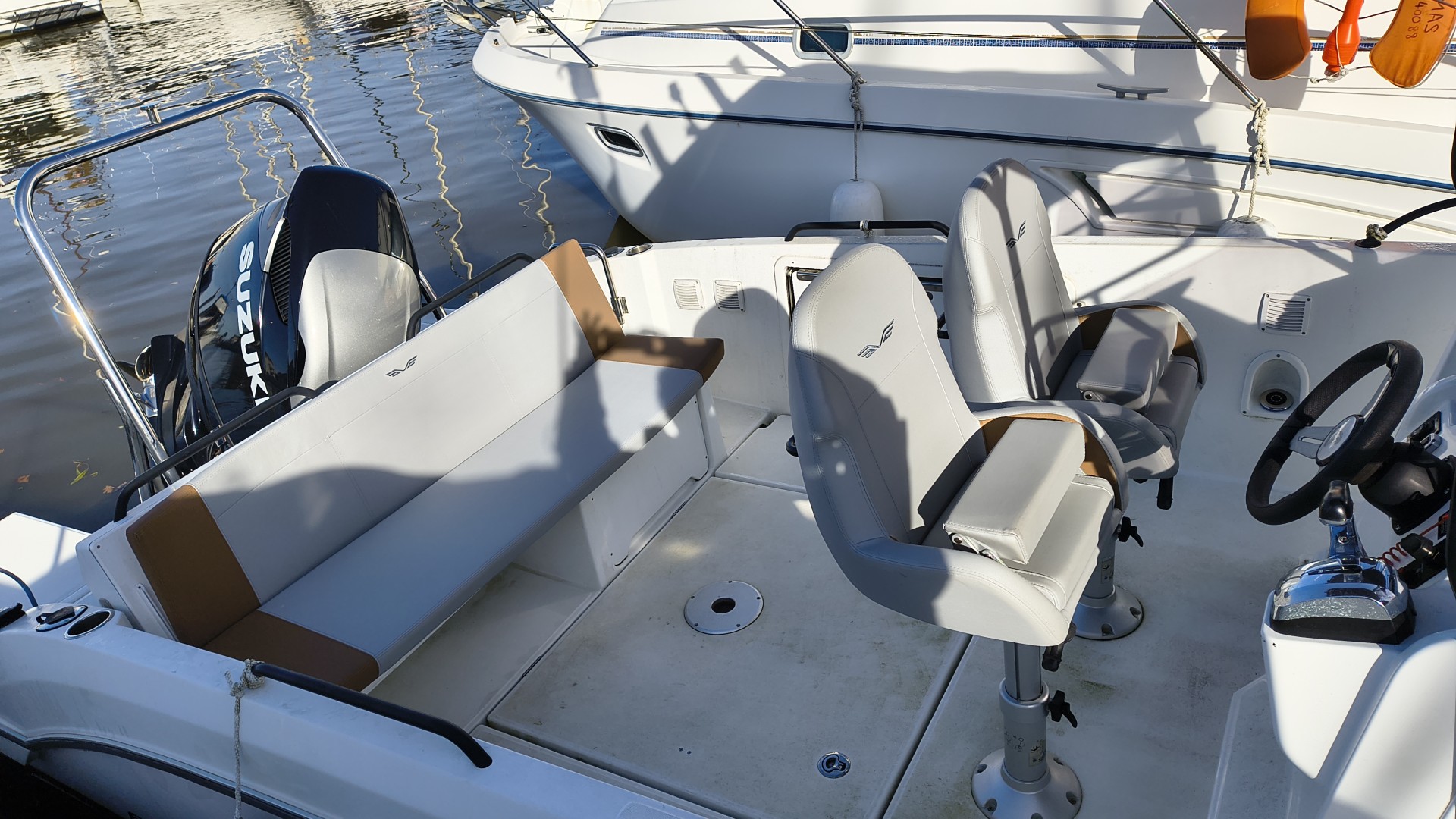 BENETEAU - FLYER 8 SPACEDECK à vendre