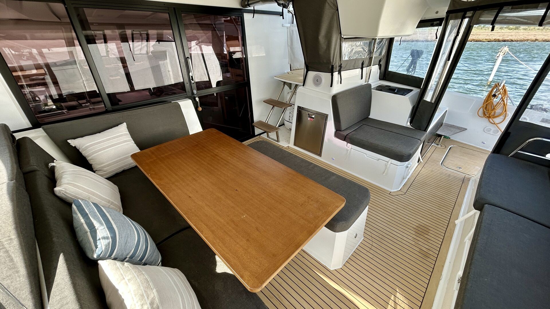 FOUNTAINE PAJOT - ASTREA 42 à vendre