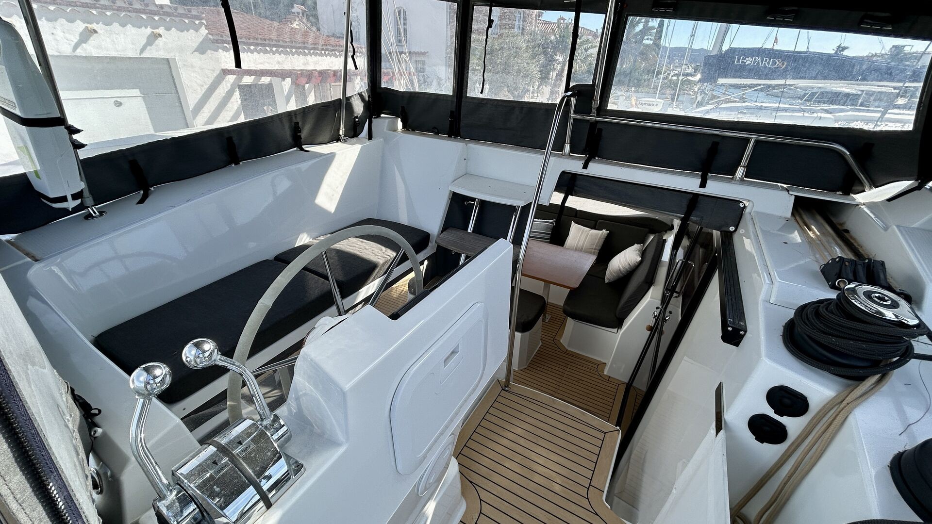 FOUNTAINE PAJOT - ASTREA 42 à vendre