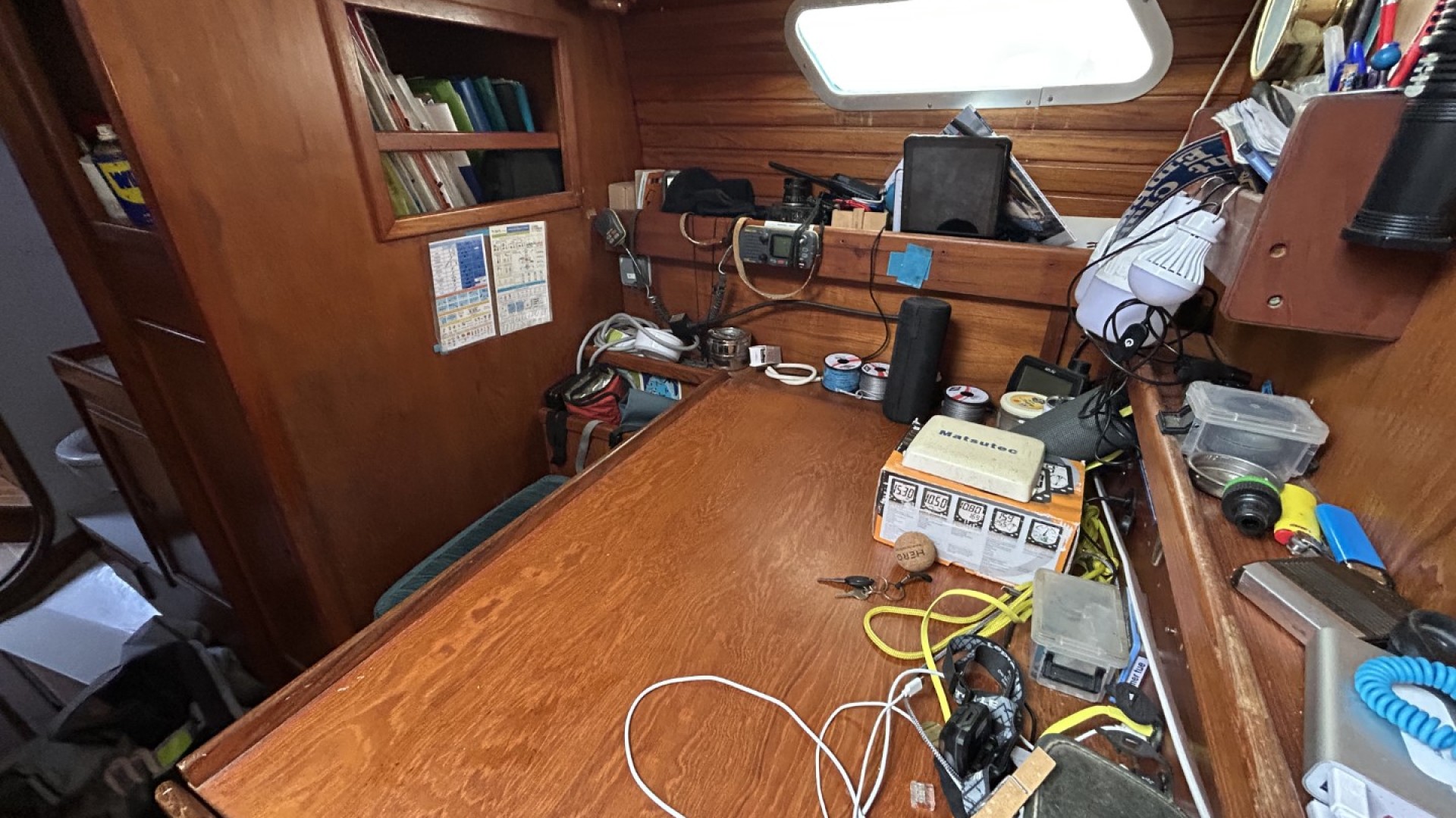 WAUQUIEZ - AMPHORA à vendre