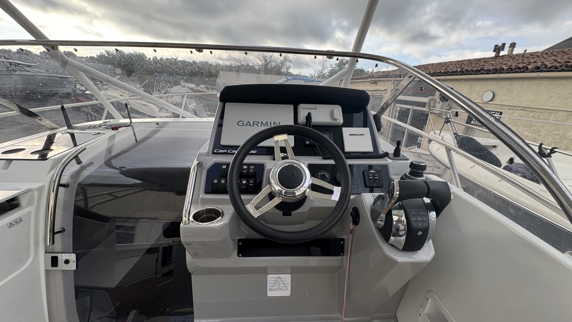 JEANNEAU - CAP CAMARAT 9.0 WA à vendre