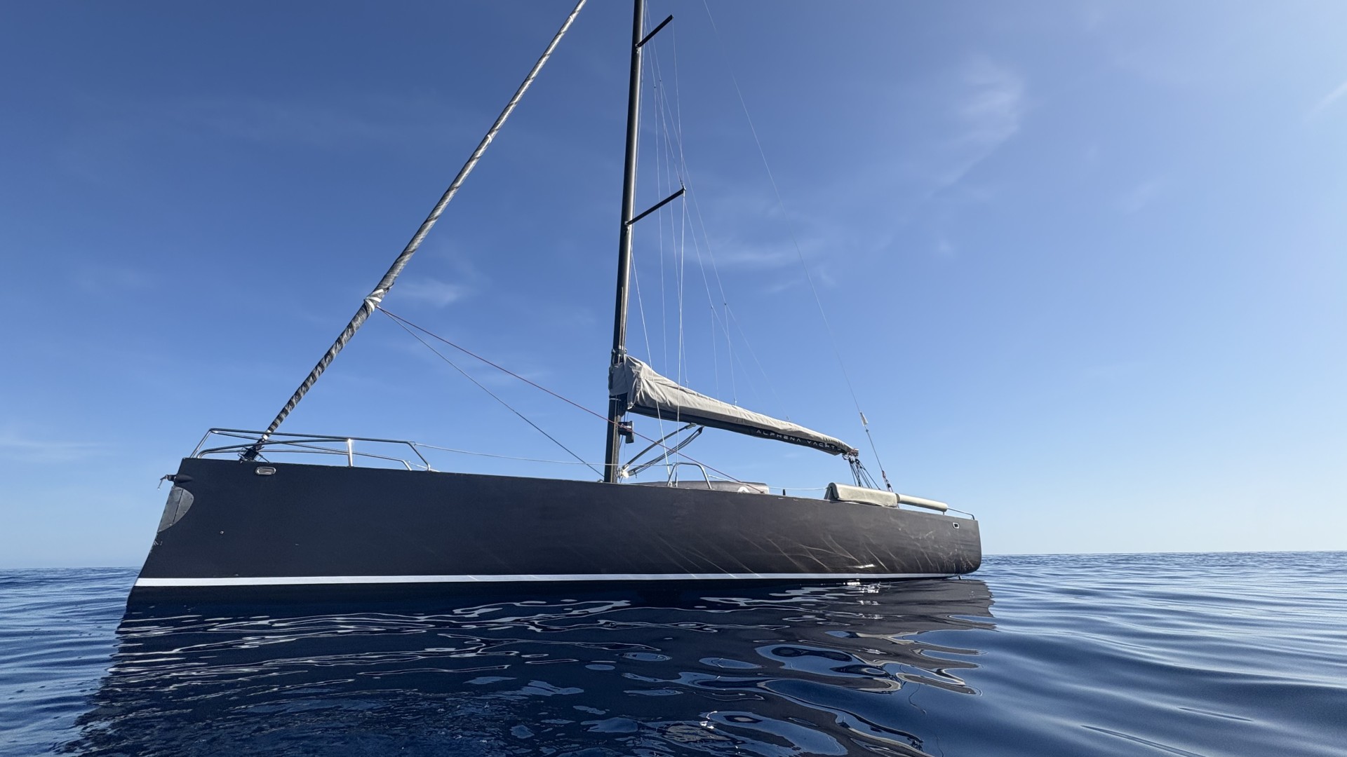 LATITUDE 46 - ALPHENA ONE à vendre