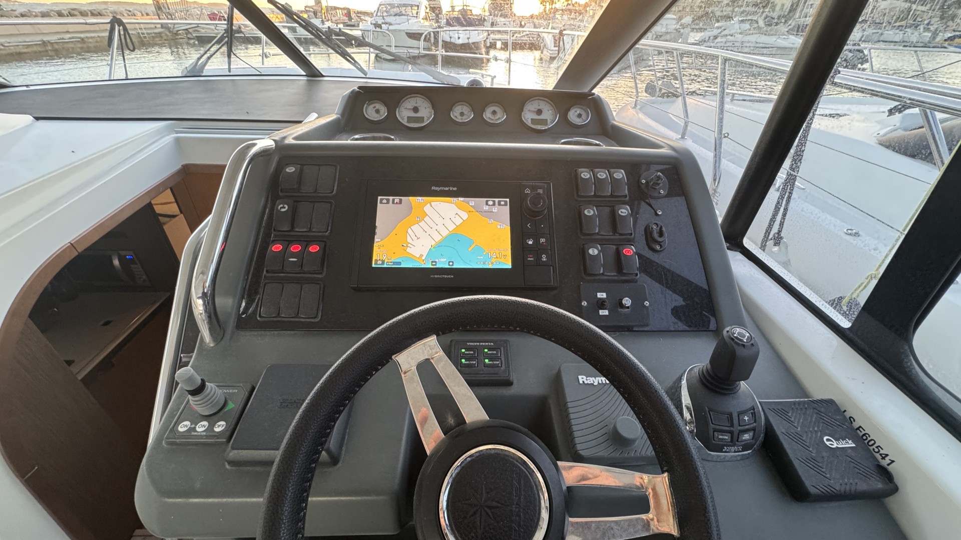 JEANNEAU - LEADER 36 à vendre