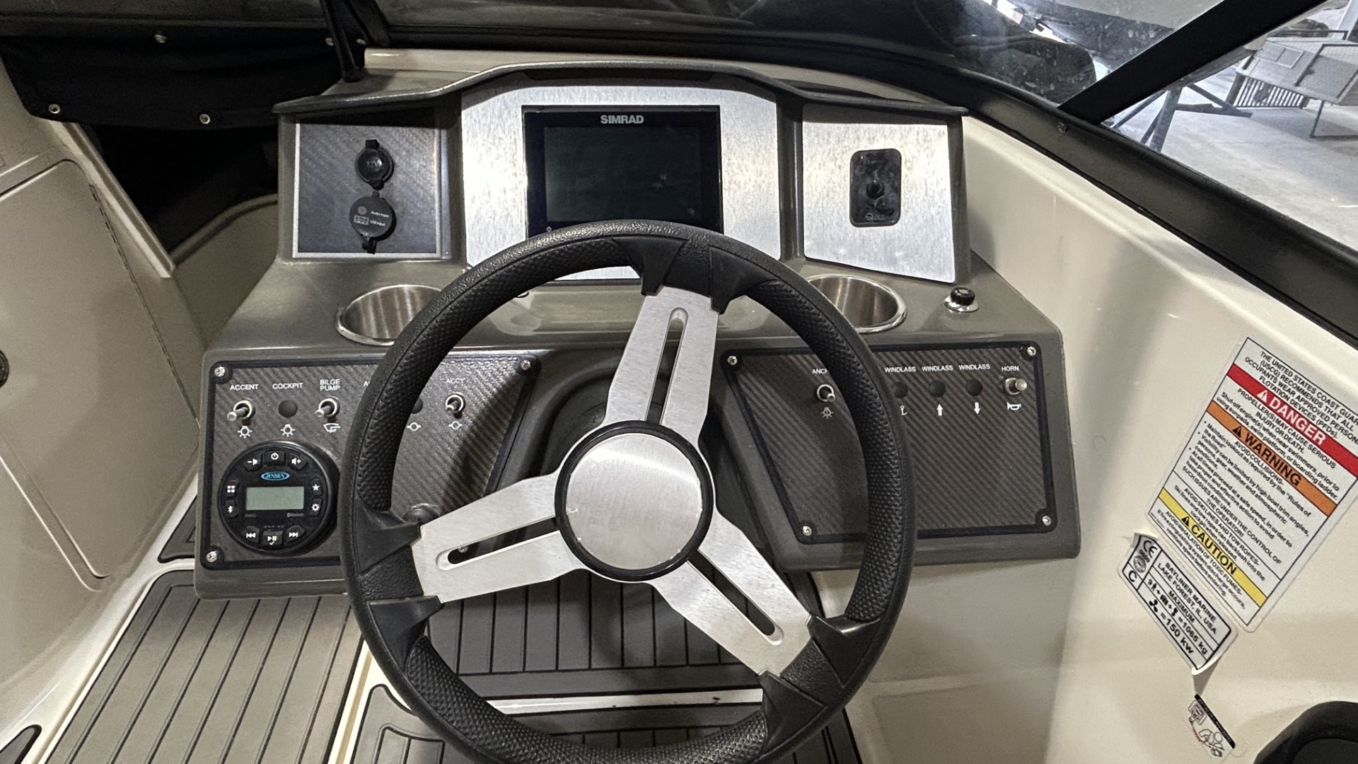 BAYLINER - VR 5 à vendre