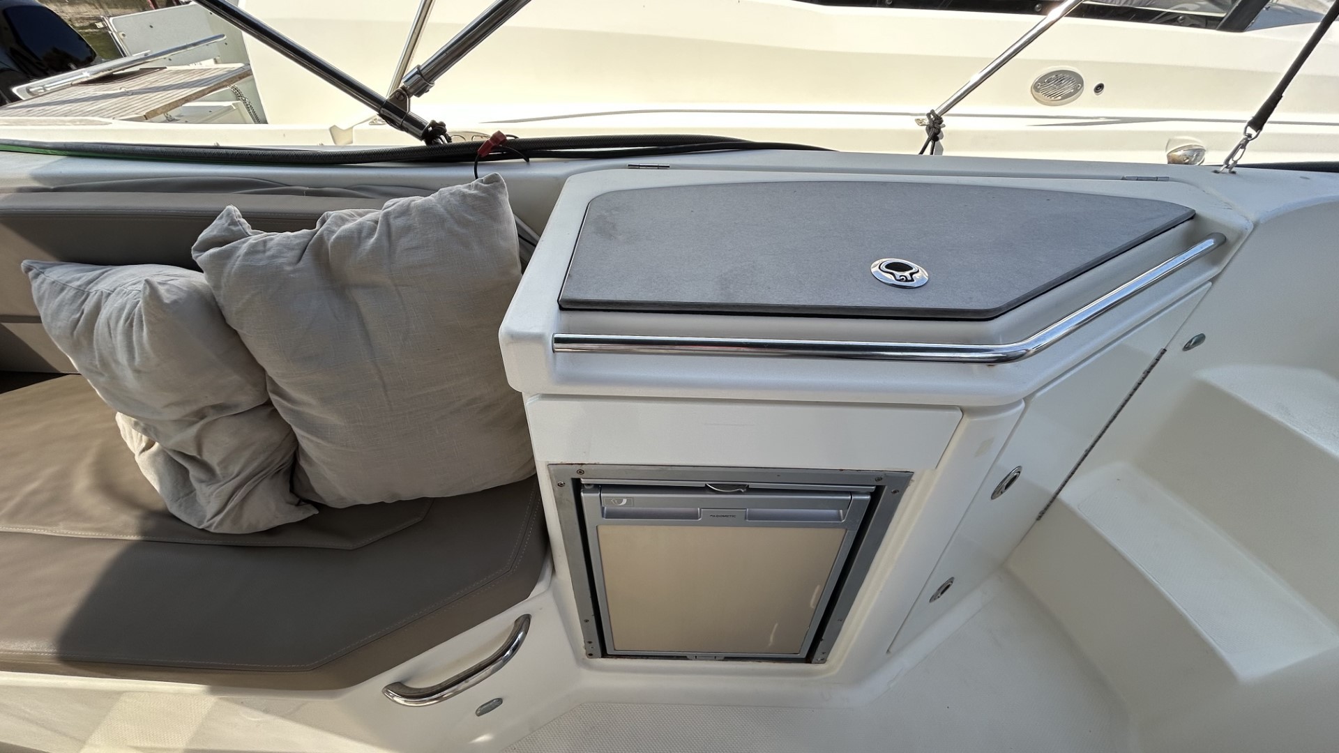 QUICKSILVER - ACTIV 805 SUN DECK à vendre