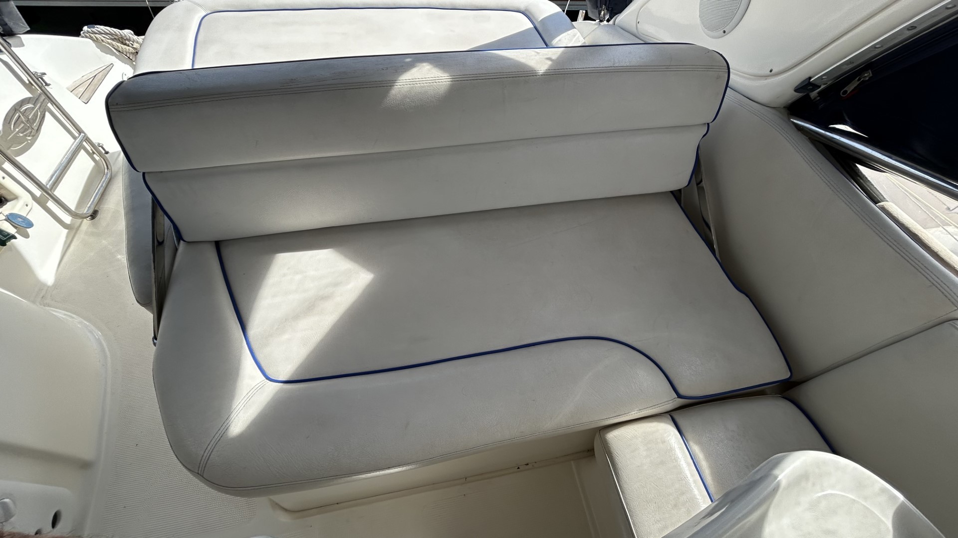 BAVARIA - 27 SPORT à vendre