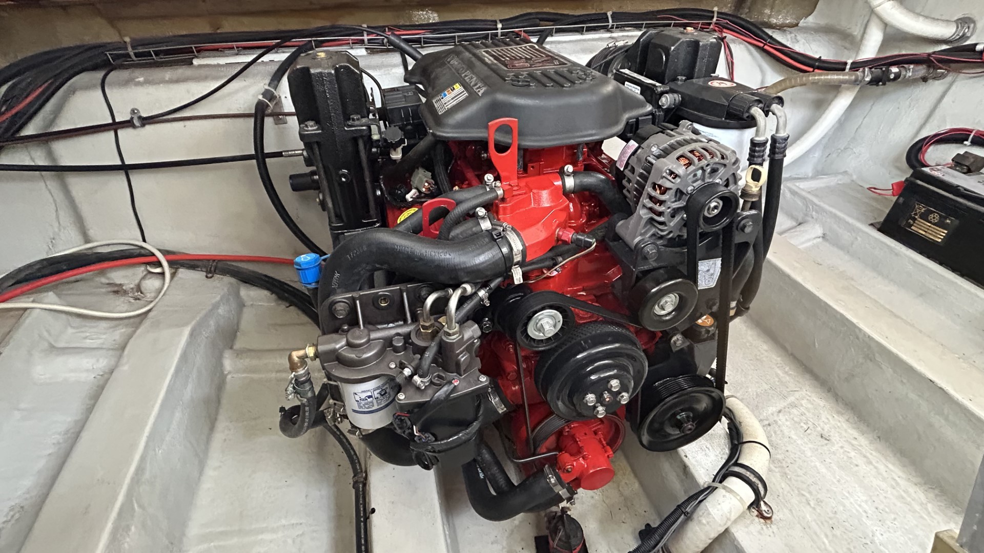 BAVARIA - 27 SPORT à vendre