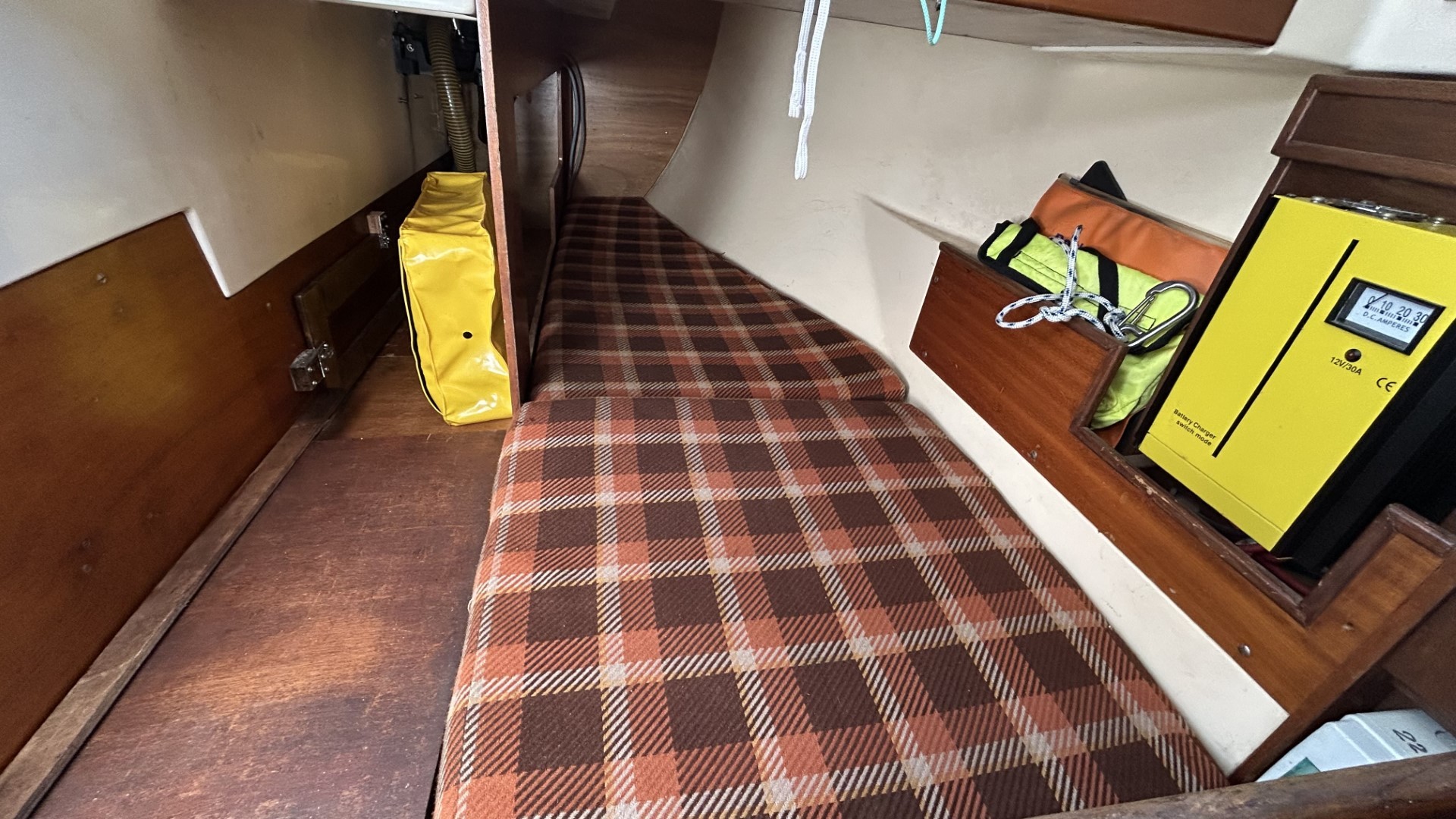 DUFOUR - 31 à vendre