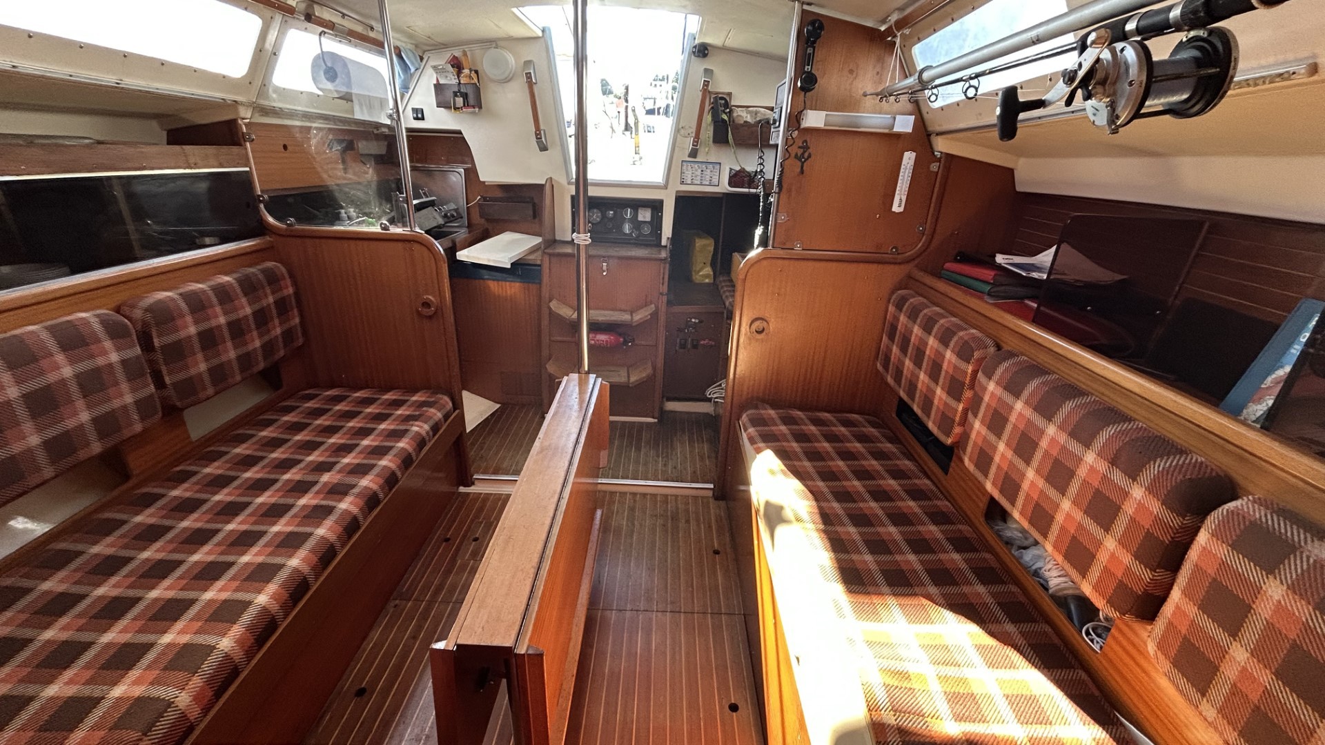 DUFOUR - 31 à vendre