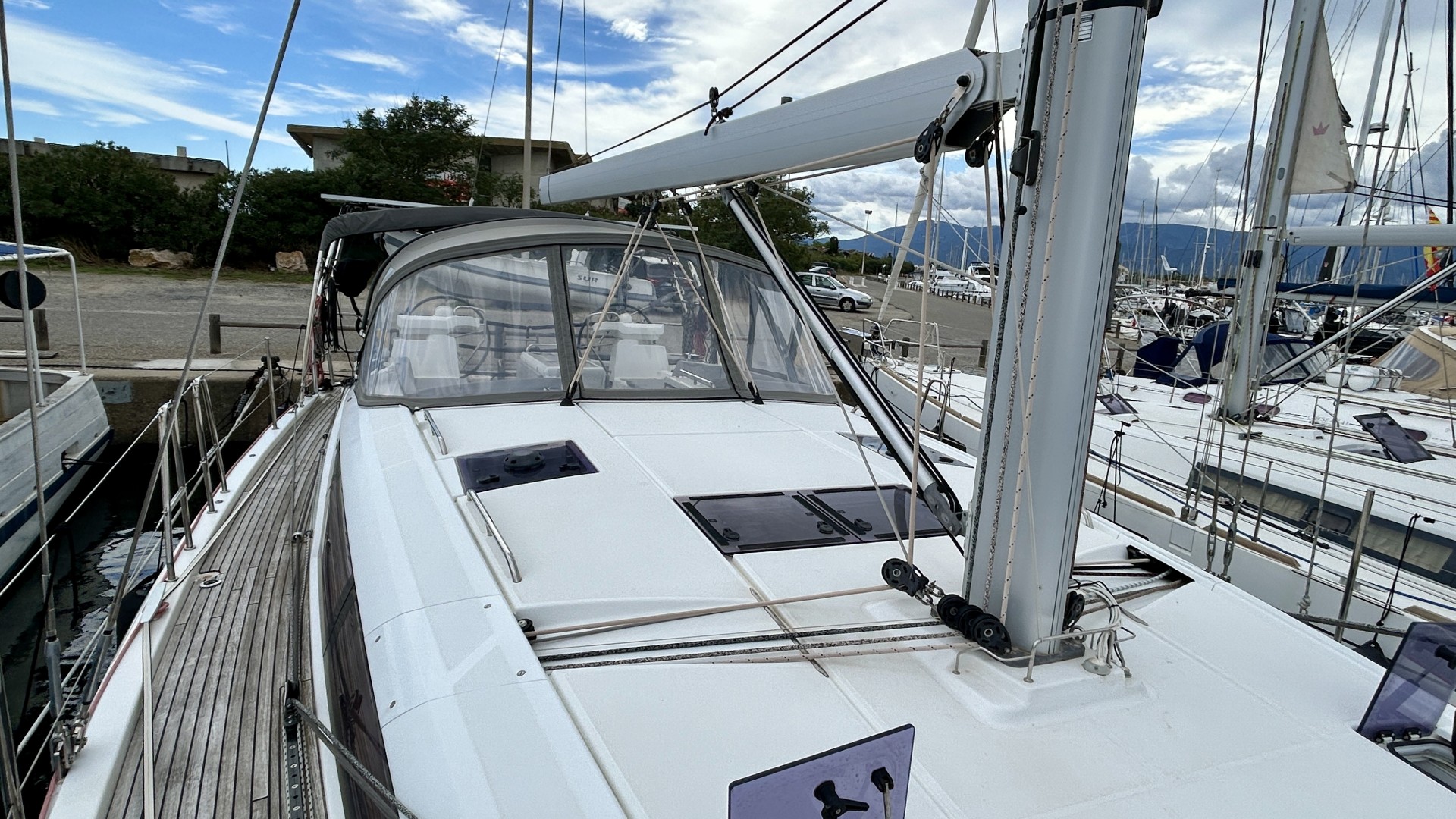 JEANNEAU - 54 à vendre