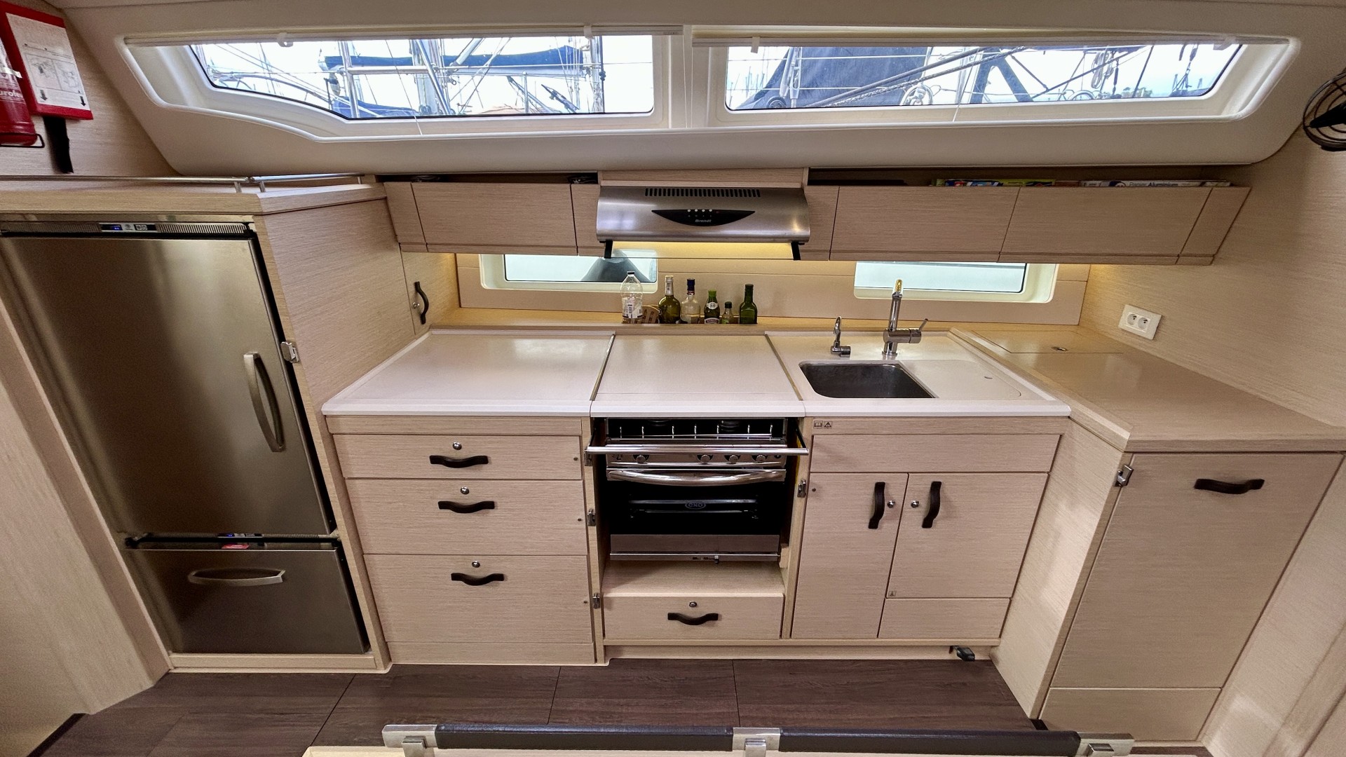 JEANNEAU - 54 à vendre