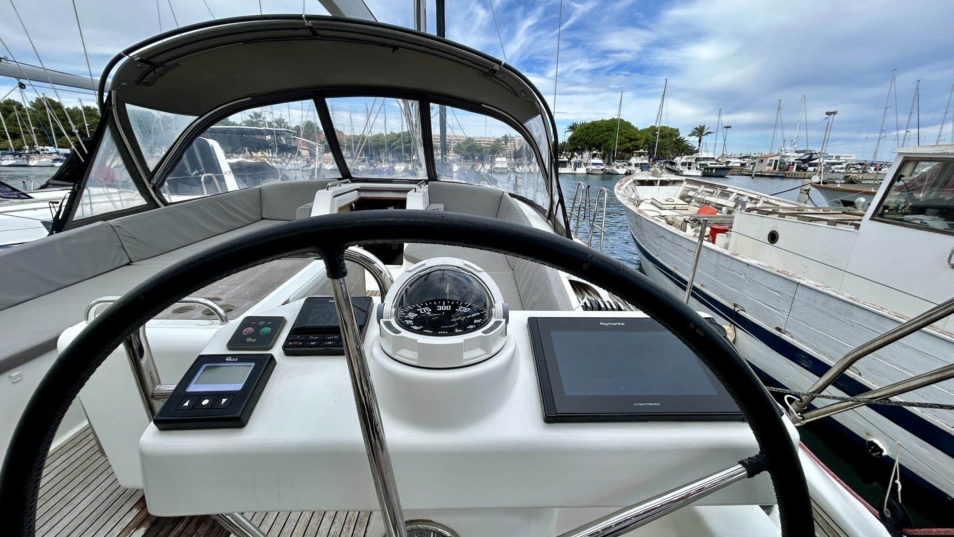 JEANNEAU - 54 à vendre