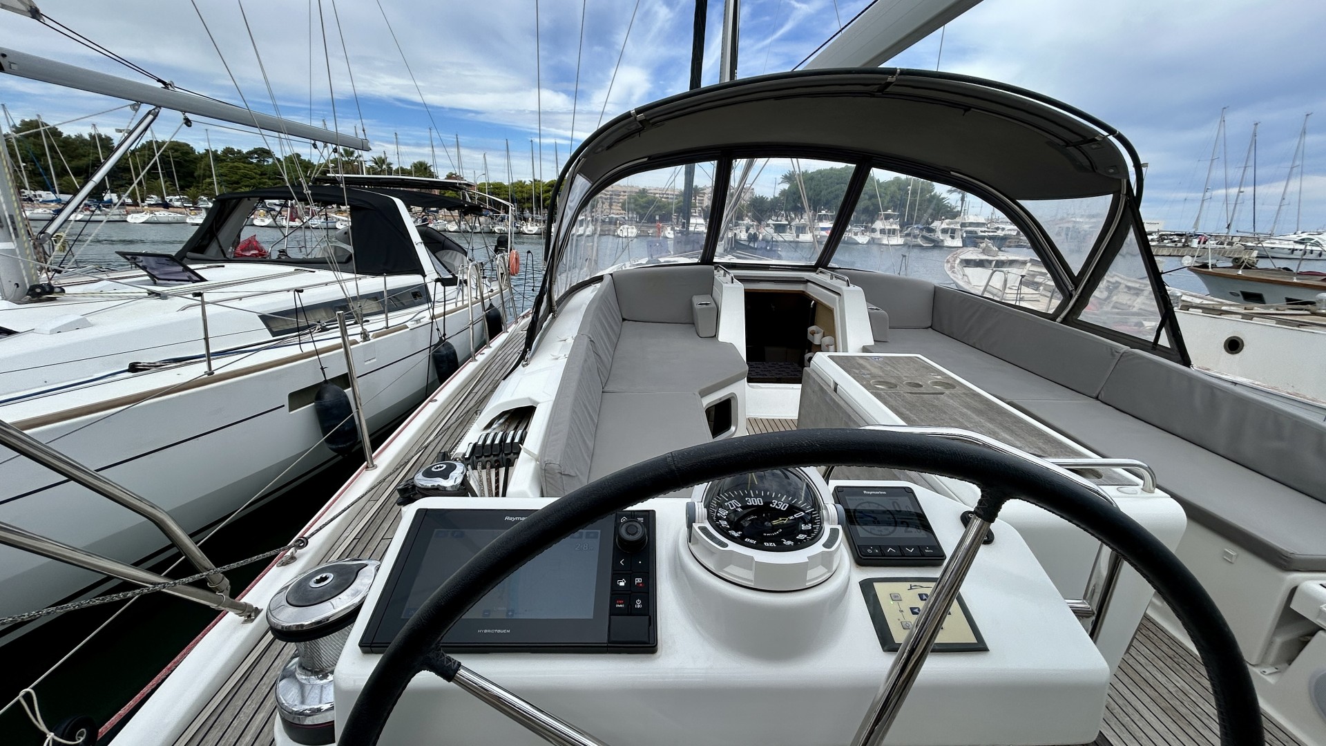 JEANNEAU - 54 à vendre