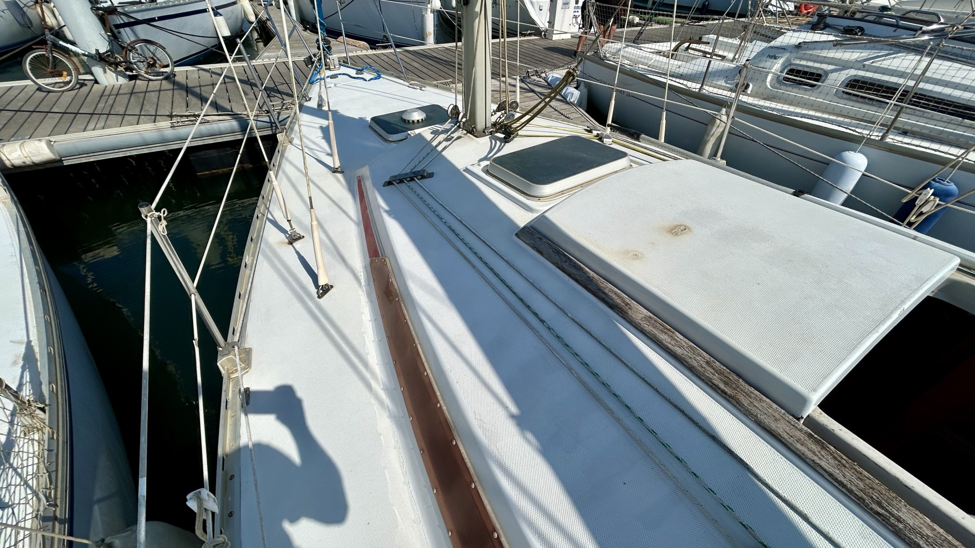 JEANNEAU - AQUILA à vendre