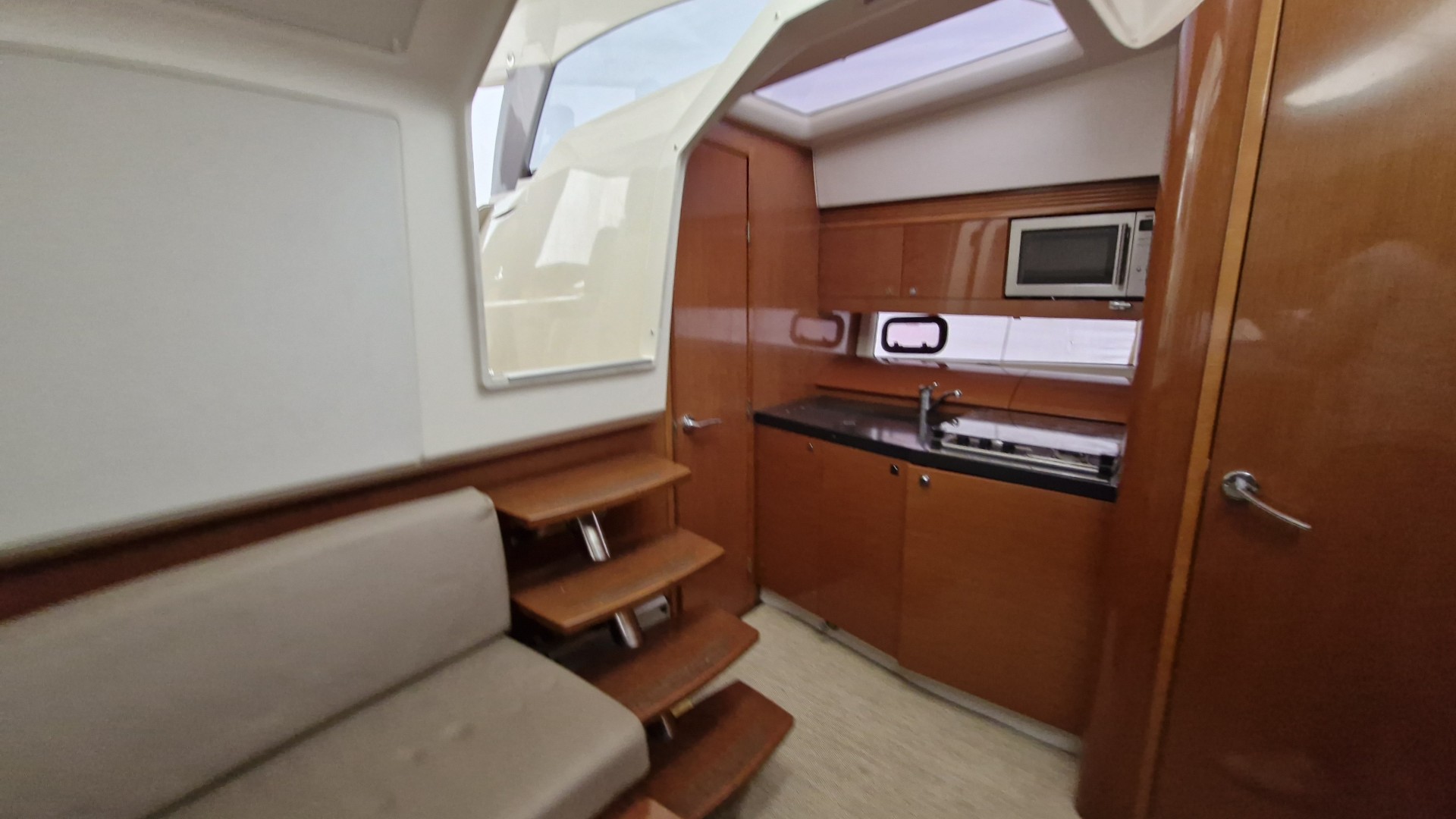 JEANNEAU - LEADER 10 à vendre