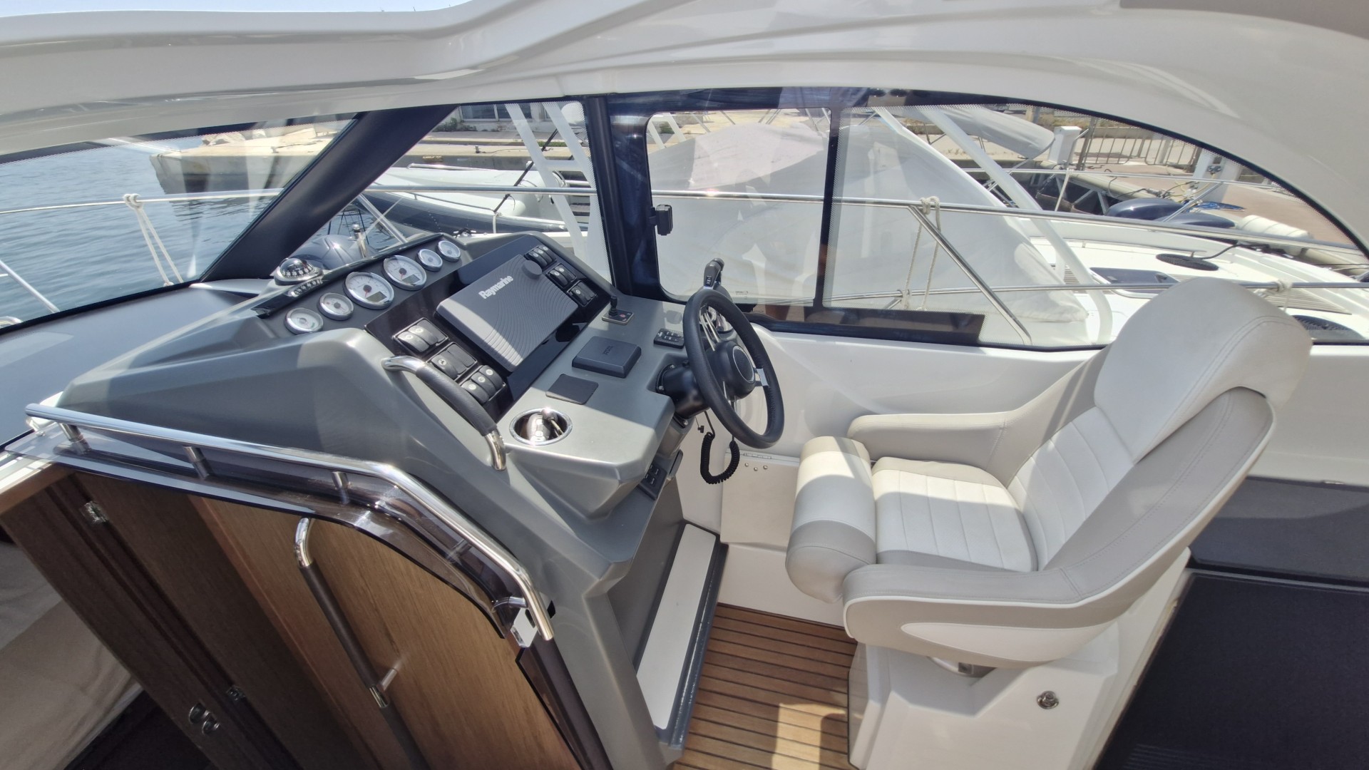 JEANNEAU - LEADER 33 à vendre