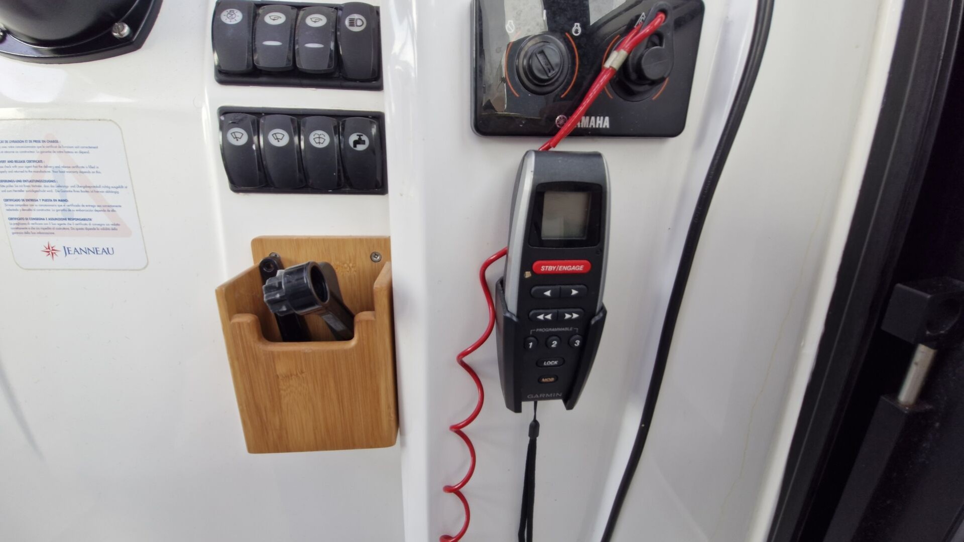 JEANNEAU - MERRY FISHER 855 à vendre