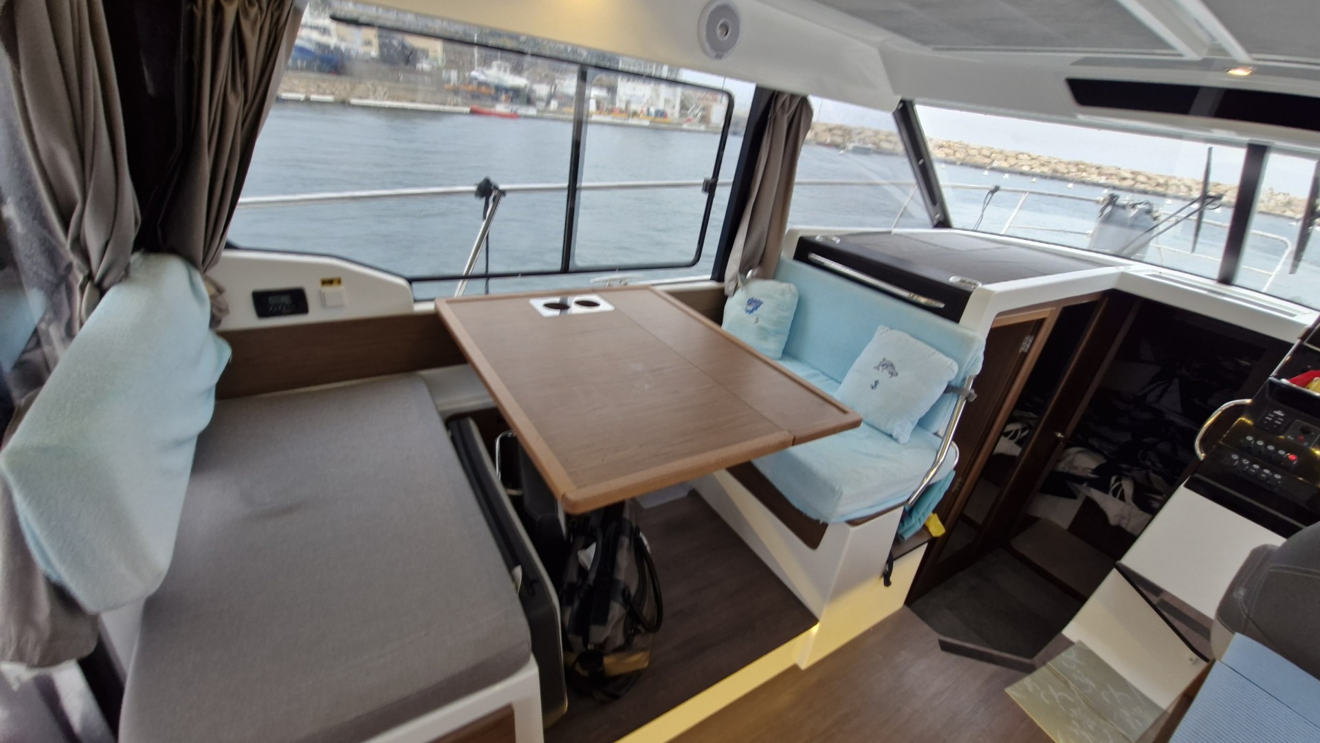 JEANNEAU - MERRY FISHER 10.95 à vendre