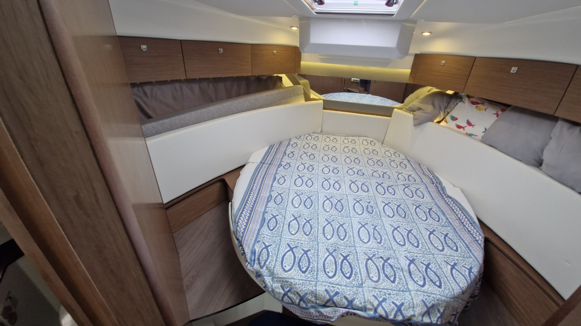 JEANNEAU - MERRY FISHER 10.95 à vendre