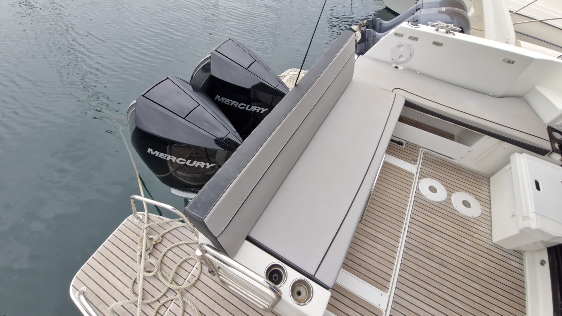 JEANNEAU - MERRY FISHER 10.95 à vendre