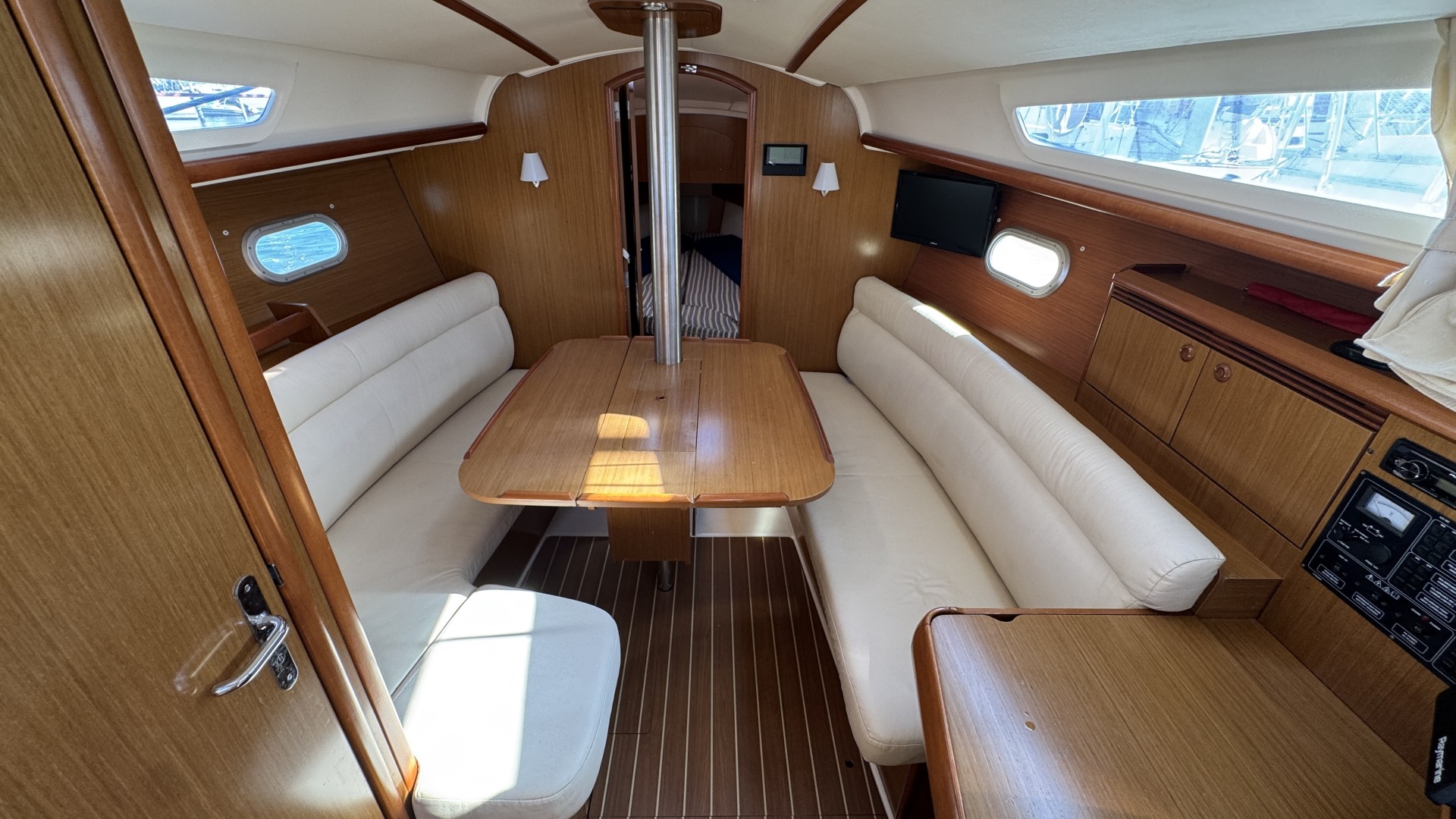 JEANNEAU - SUN ODYSSEY 32 i à vendre