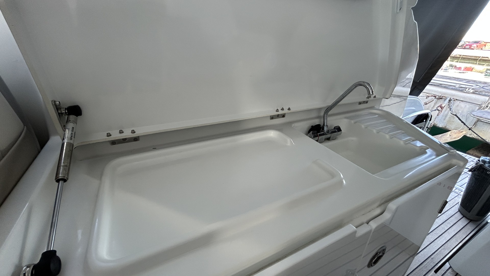 JEANNEAU - LEADER 36 à vendre