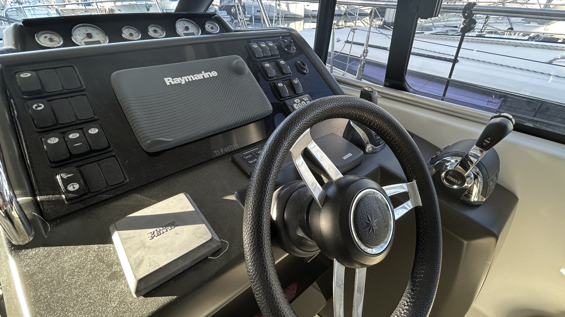 JEANNEAU - LEADER 36 à vendre