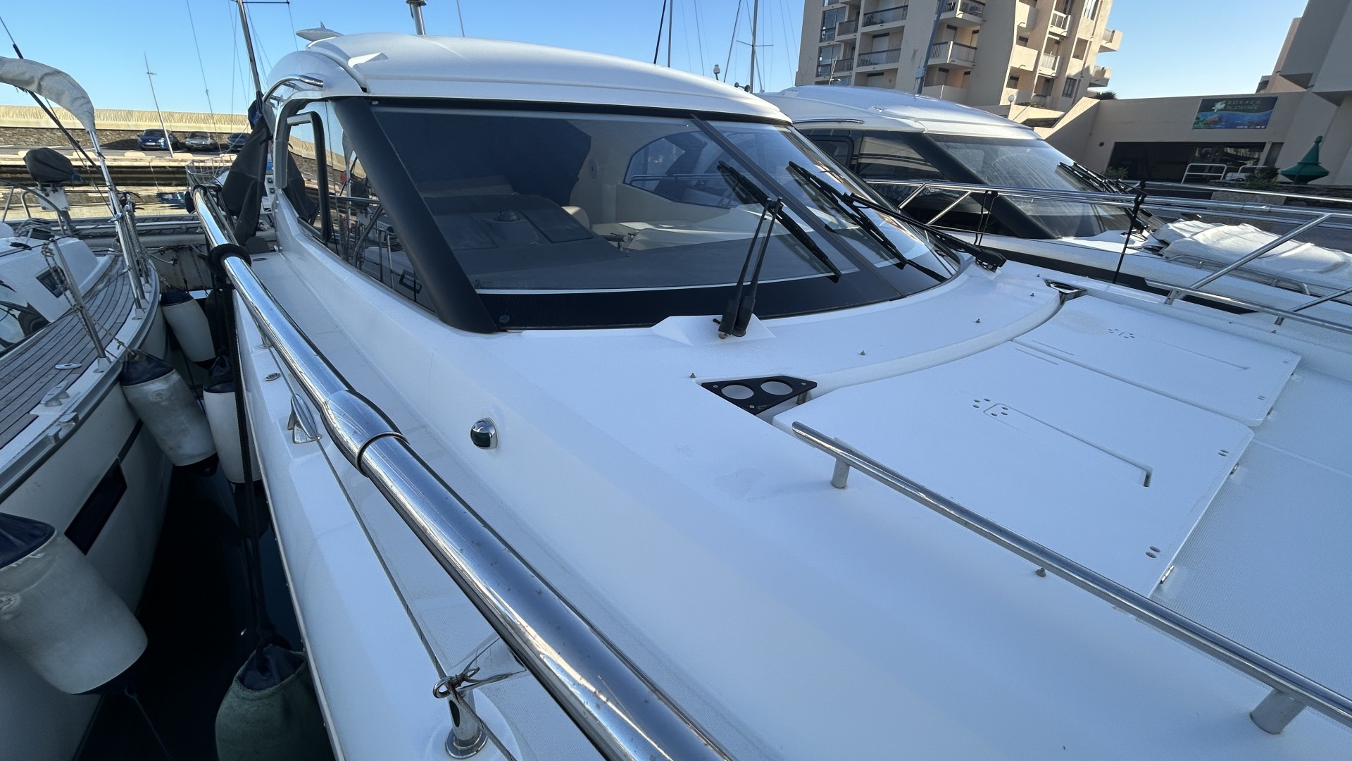 JEANNEAU - LEADER 36 à vendre