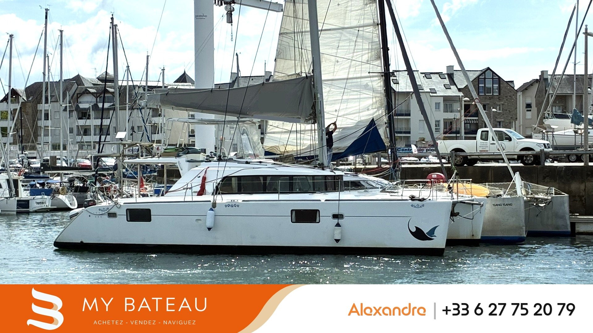 LAGOON - 440 à vendre