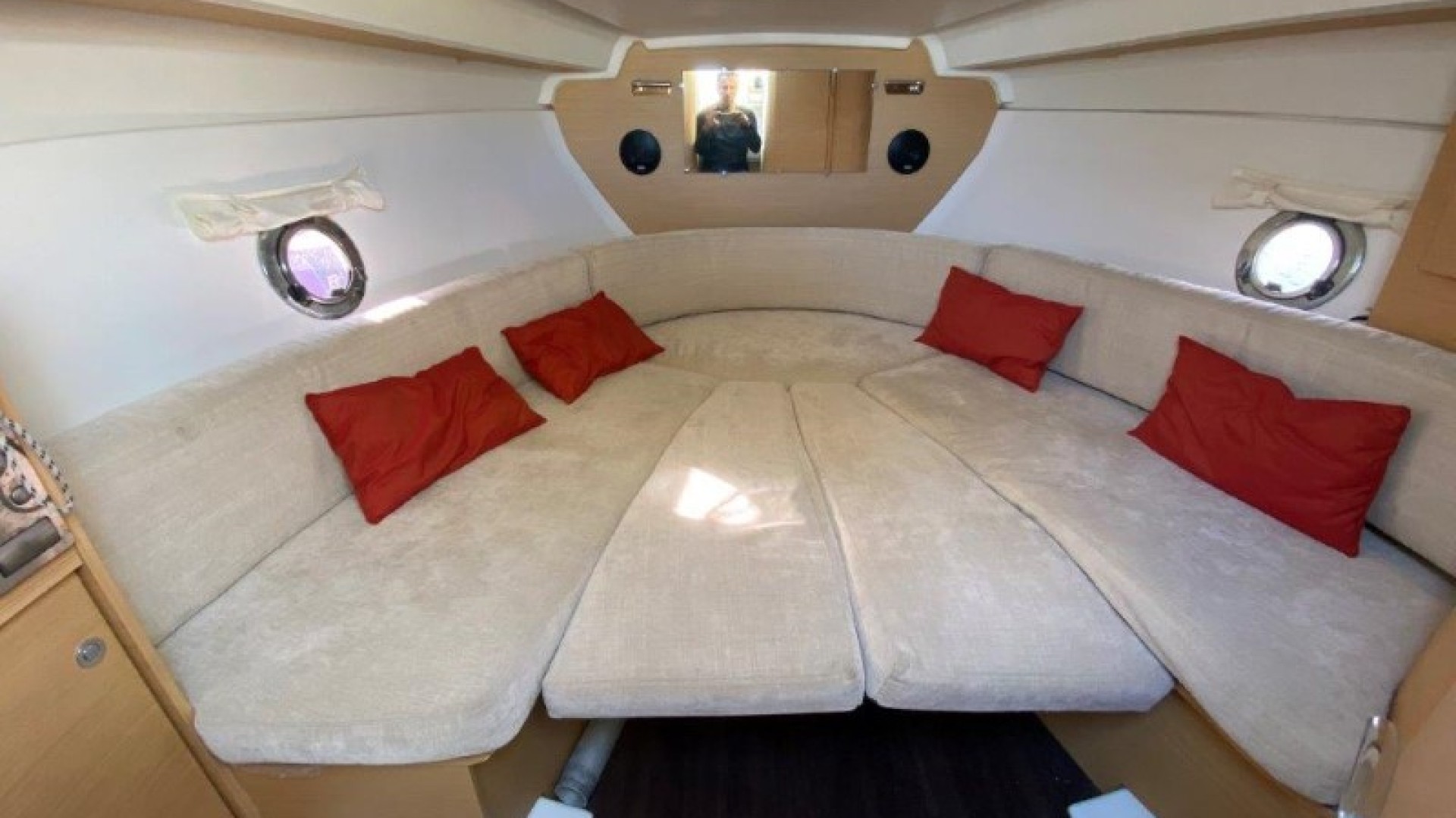 BENETEAU - MONTE CARRLO 27 OPEN à vendre