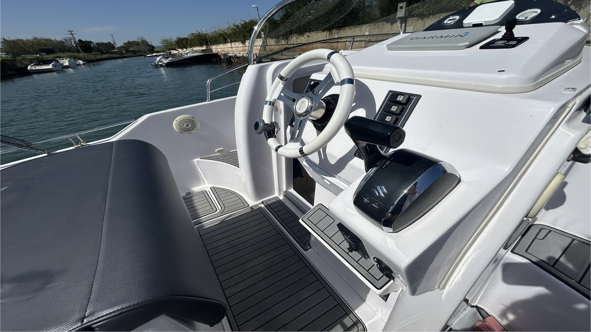 AQUABAT - SPORT INFINITY 850 WA LUXE à vendre