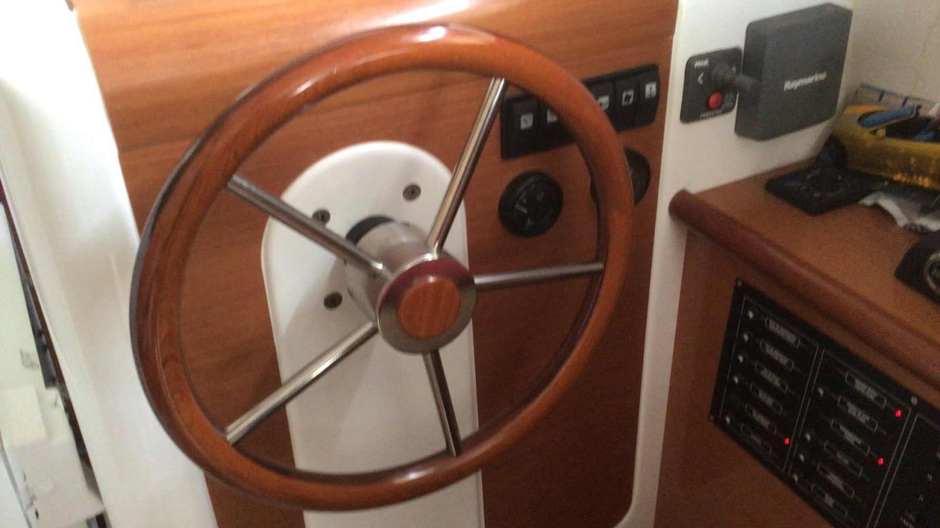 BENETEAU - ANTARES 10.80 à vendre