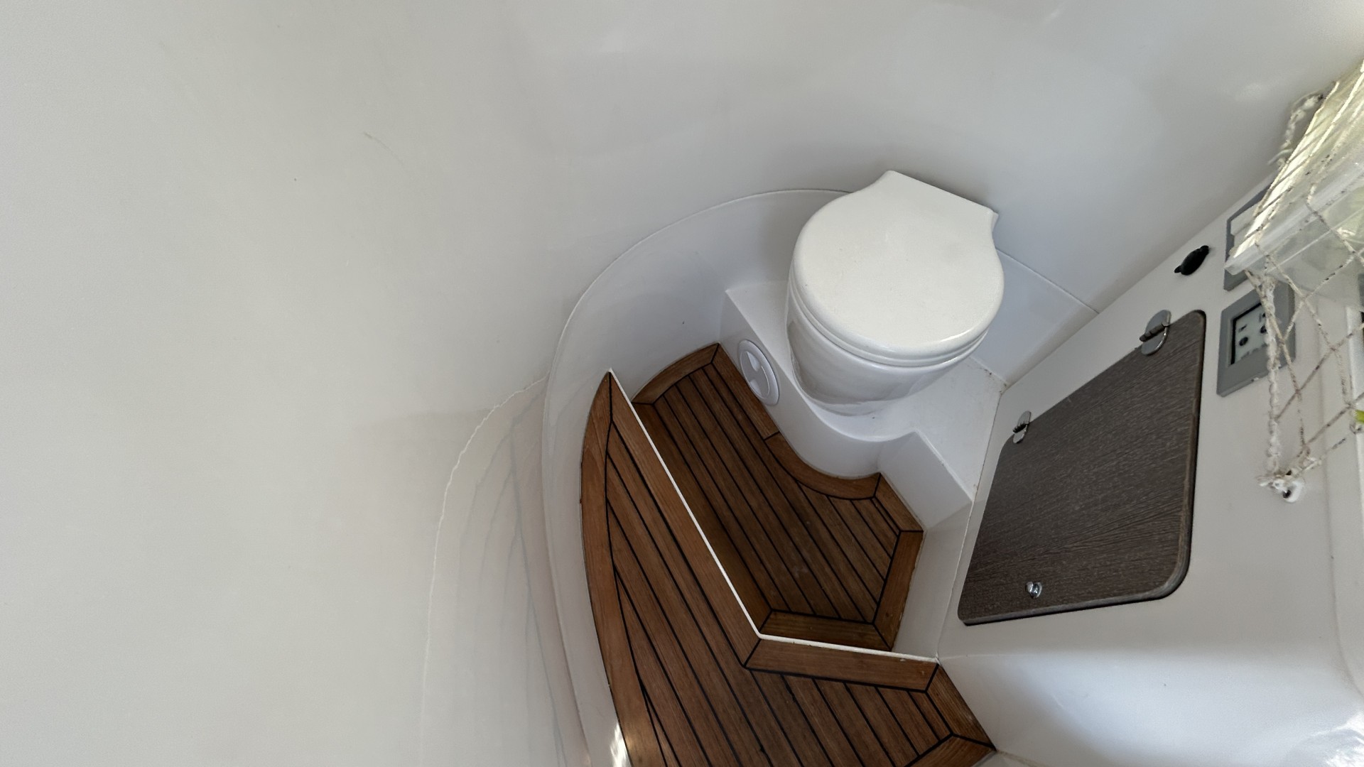 PIRELLI - PZERO 880L EDITION à vendre