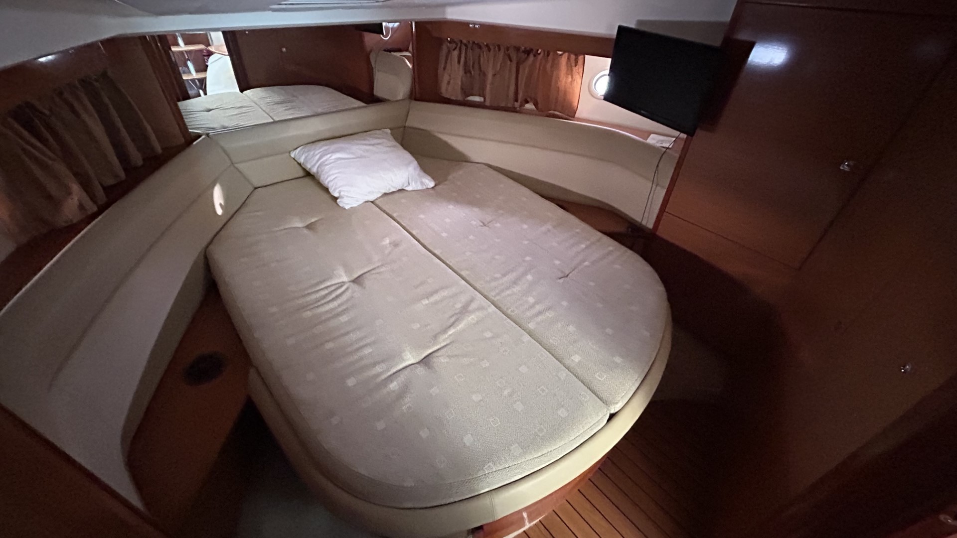 JEANNEAU - PRESTIGE 38 S à vendre