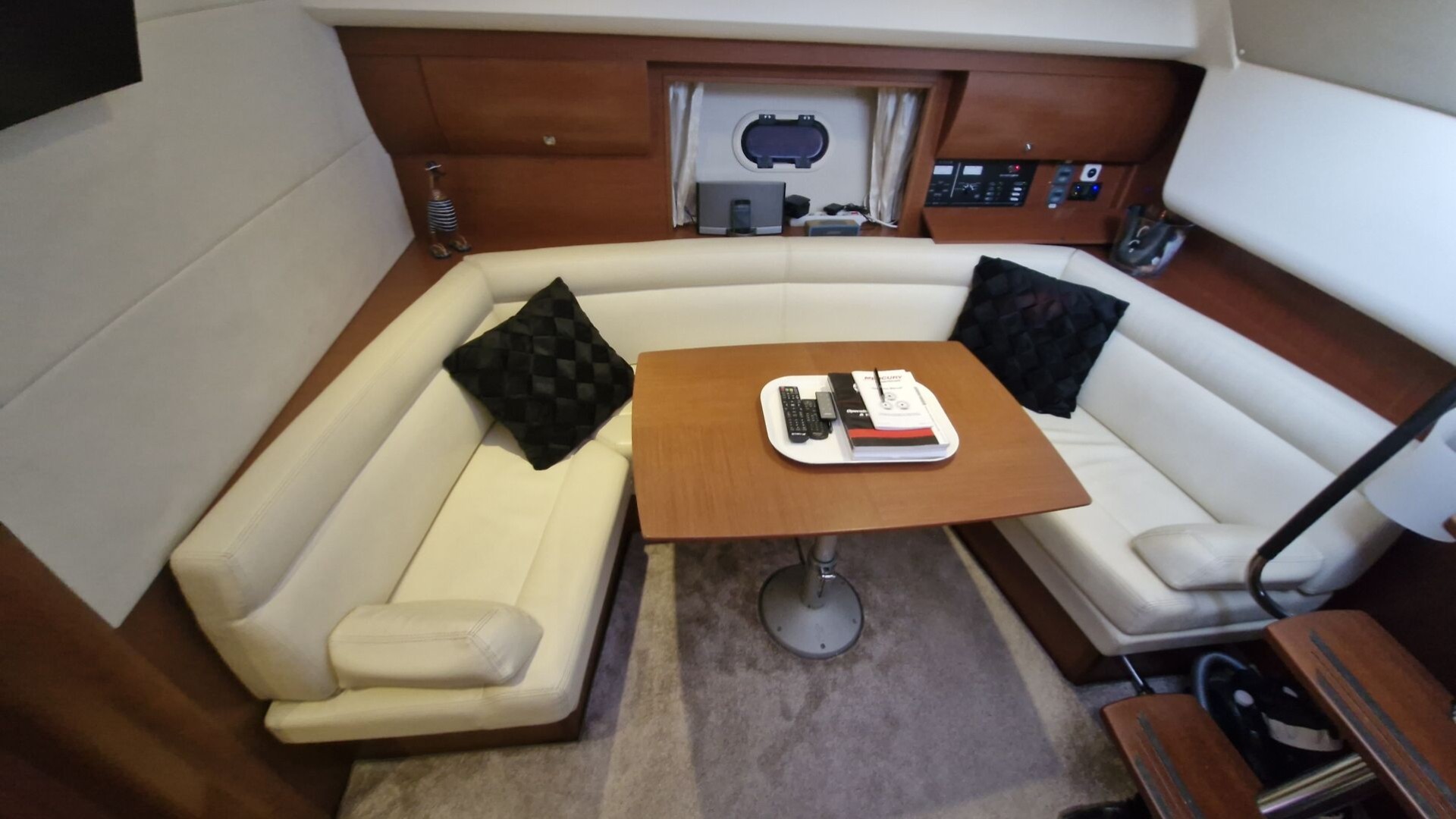 JEANNEAU - PRESTIGE 390S à vendre