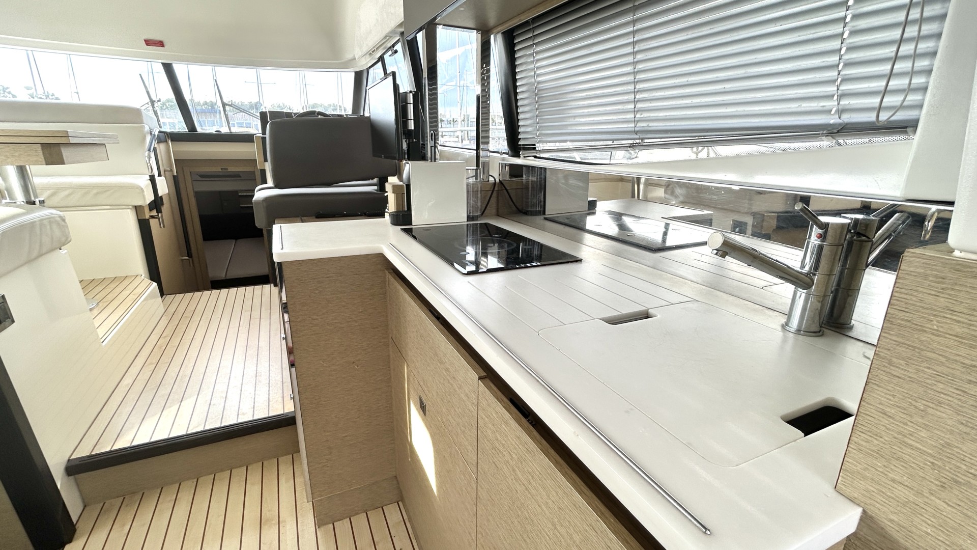 JEANNEAU - PRESTIGE 420 FLY à vendre