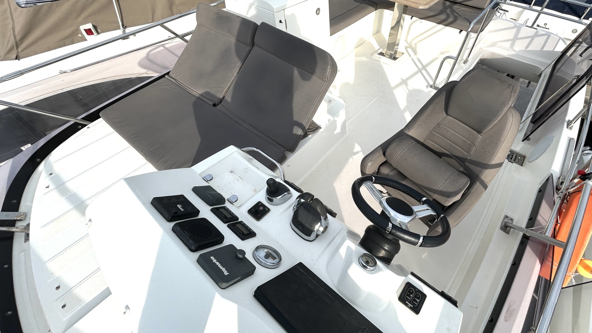 JEANNEAU - PRESTIGE 420 FLY à vendre