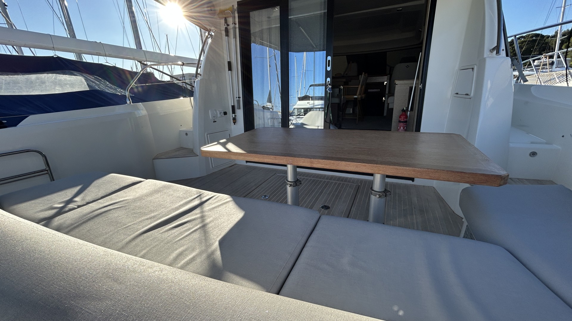 JEANNEAU - PRESTIGE 420S à vendre